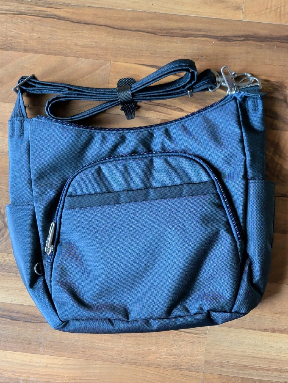Travelon Navy Crossbody Organizer Bag